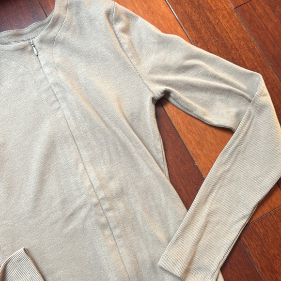 Abercrombie and Fitch Bodysuit - Picture 3 of 5